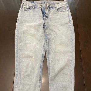 Women’s size 2 American Eagle Short Jeans